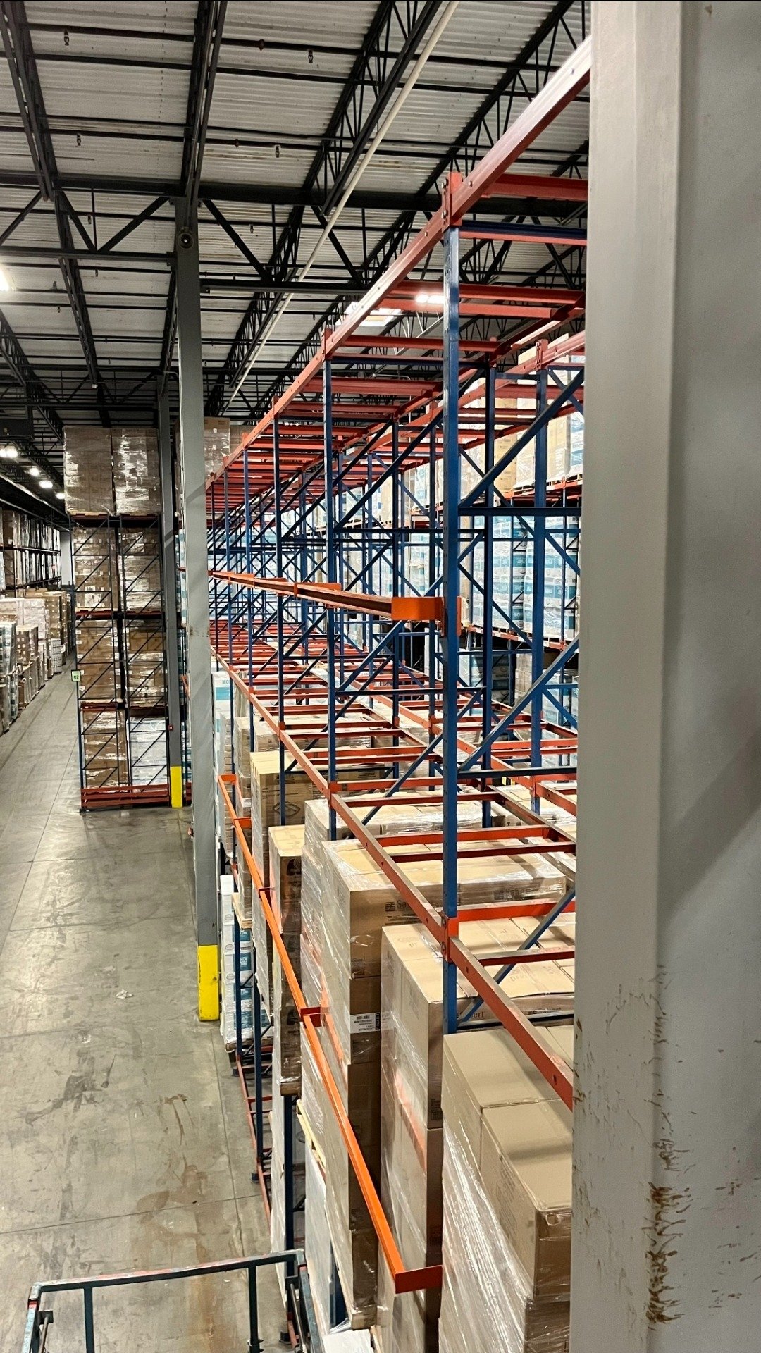 High-bay pallet racking warehouse installation